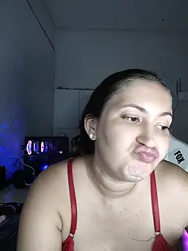 Snapshot of dani123unica chatting on 06-09-26, 03:34 dani123unica online show from 06-09-26, 03:34