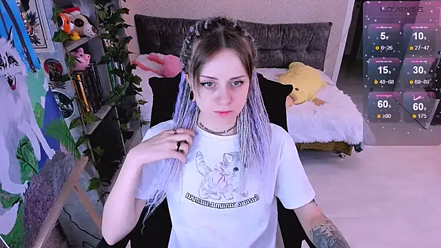 NaniMoore online show from 12-24-24, 06:22