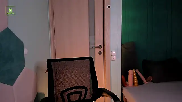 MarkGWalker online show from 02-08-25, 05:08