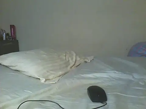 Snapshot of Sweet-beanca chatting on 07-15-26, 06:35 Sweet-beanca online show from 07-15-26, 06:35