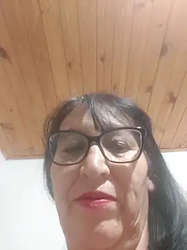 clarita 01 online show from 04-01-26, 12:33