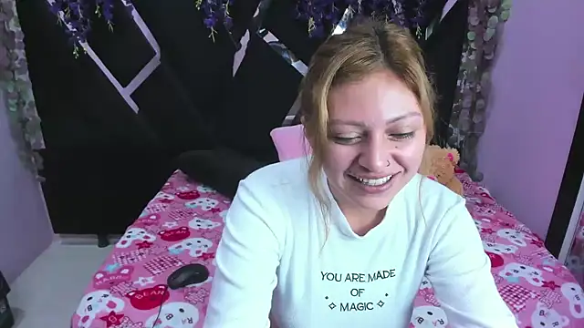 Emmily Walker online show from 01-06-26, 02:10