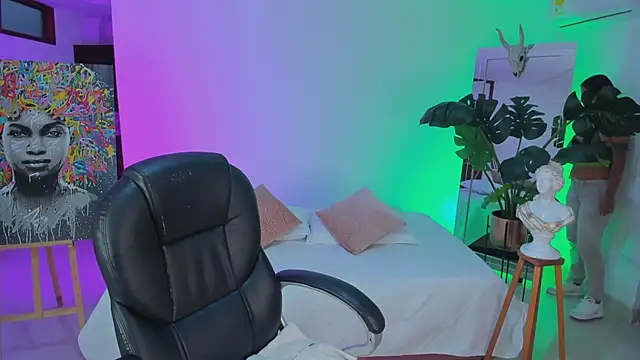 JANYLOVE   online show from 02-17-26, 10:45