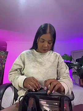 JANYLOVE   online show from 06-03-26, 10:51