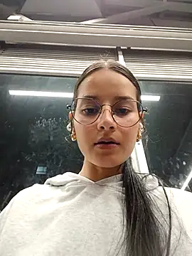  vaness online show from 07-18-26, 05:22