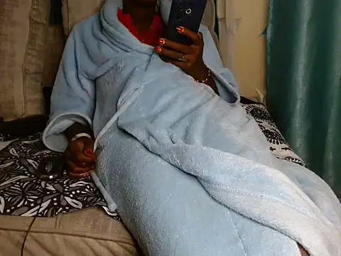 lavishh linds online show from 11-02-25, 06:38