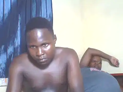 Snapshot of Jesse_Kingkong chatting on 02-14-25, 07:23 Jesse Kingkong online show from 02-14-25, 07:23