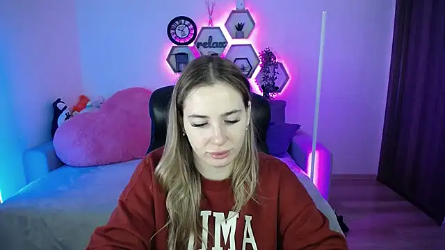 SabrinViolet online show from 02-18-26, 09:16