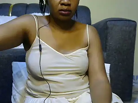 Snapshot of Sexy_Kezzy chatting on 11-26-25, 10:38 Sexy Kezzy online show from 11-26-25, 10:38