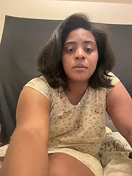 prettlovely14 online show from 12-22-25, 07:55