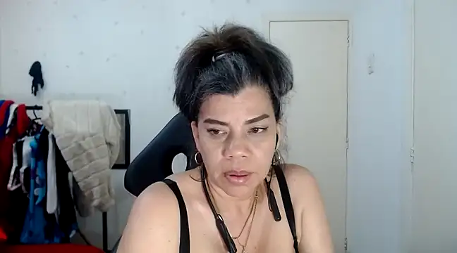 vikyadams online show from 02-26-25, 11:37