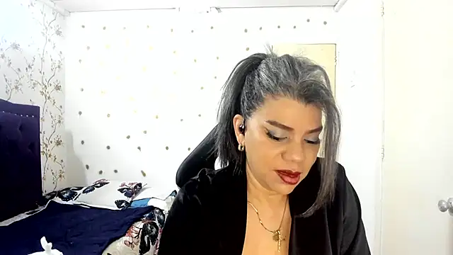 Snapshot of vikyadams chatting on 07-05-26, 06:20 vikyadams online show from 07-05-26, 06:20