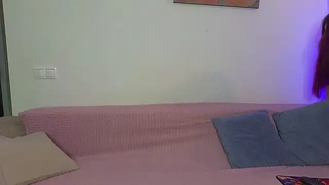 MaxMia online show from 02-19-26, 06:53