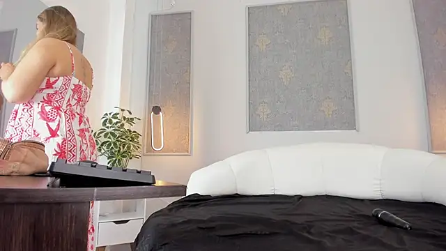 Sara Gomez online show from 03-15-26, 02:56