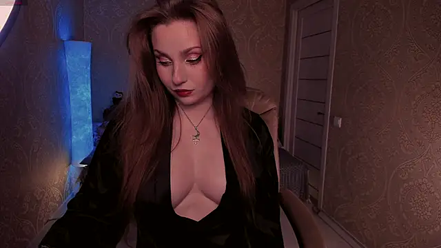 Snapshot of Eesmaaarrr chatting on 12-22-25, 11:24 Eesmaaarrr online show from 12-22-25, 11:24