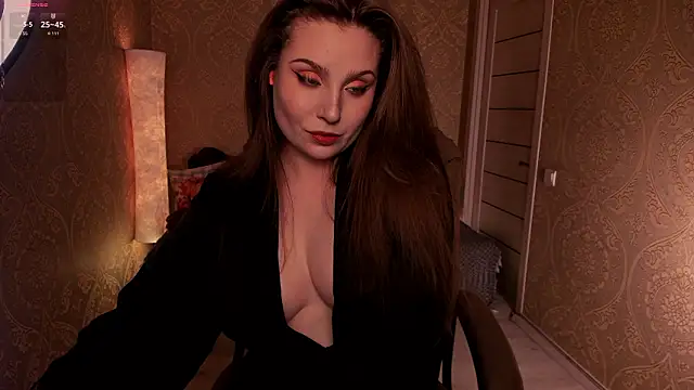 Snapshot of Eesmaaarrr chatting on 02-16-26, 12:07 Eesmaaarrr online show from 02-16-26, 12:07