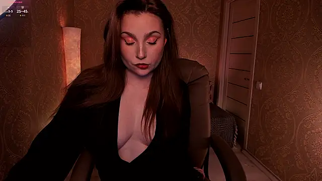 Snapshot of Eesmaaarrr chatting on 02-25-26, 11:25 Eesmaaarrr online show from 02-25-26, 11:25