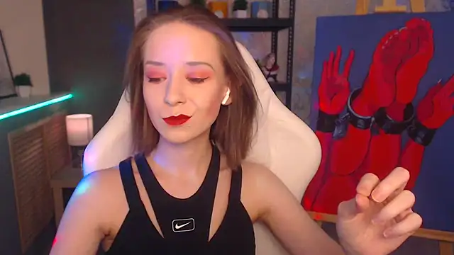 FascinatingEyess online show from 01-17-25, 06:12