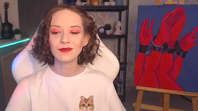 FascinatingEyess online show from 11-25-25, 01:33