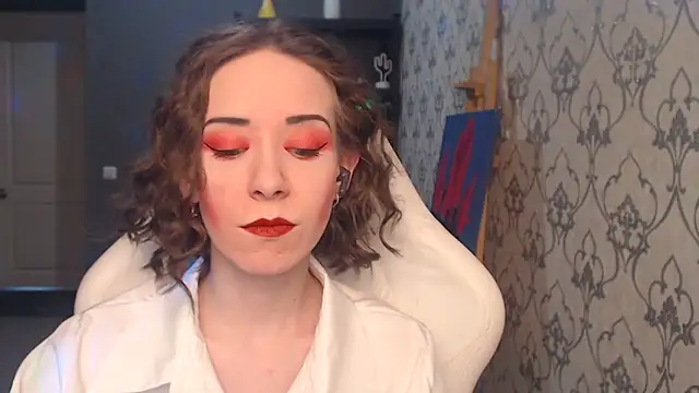 Snapshot of FascinatingEyess chatting on 05-31-26, 04:14 FascinatingEyess online show from 05-31-26, 04:14