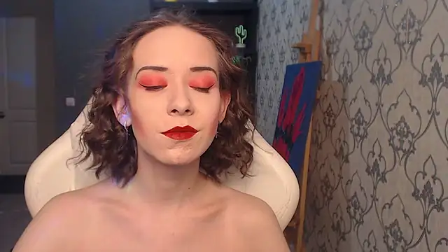 Snapshot of FascinatingEyess chatting on 06-11-26, 07:12 FascinatingEyess online show from 06-11-26, 07:12