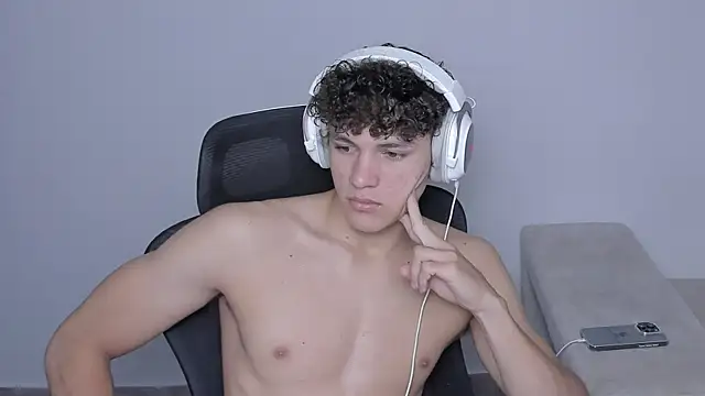 laurent nova online show from 10-02-25, 09:44