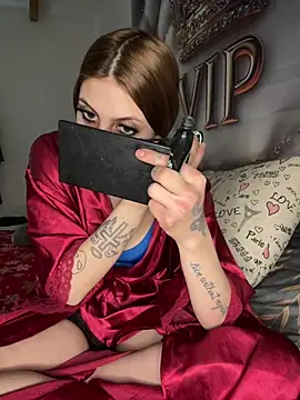 Snapshot of xxdorkax6 chatting on 02-25-26, 12:48 xxdorkax6 online show from 02-25-26, 12:48