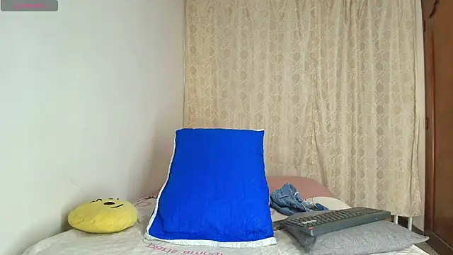 Luciana Ortiz1 online show from 03-23-26, 06:17