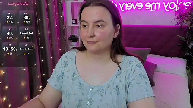 FeralPeach online show from 05-12-26, 07:27