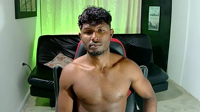 Snapshot of Black_indiian chatting on 11-30-25, 04:22 Black indiian online show from 11-30-25, 04:22