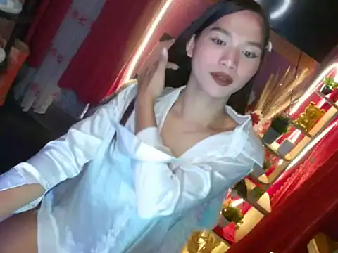 Ur dreamgurl05 online show from 12-23-25, 06:11