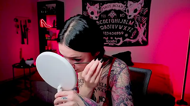 Magic Allie online show from 04-17-26, 06:55