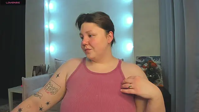 Ruth Oliver online show from 01-13-26, 01:22