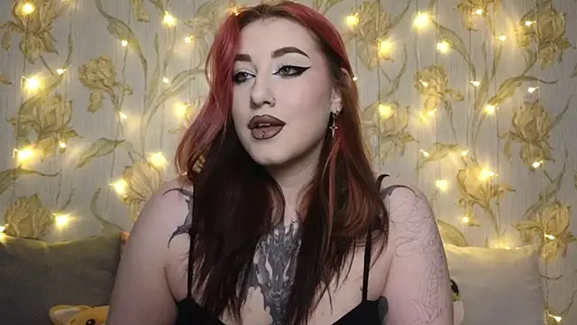 Snapshot of Kimpossible1 chatting on 12-05-24, 11:27 Kimpossible1 online show from 12-05-24, 11:27