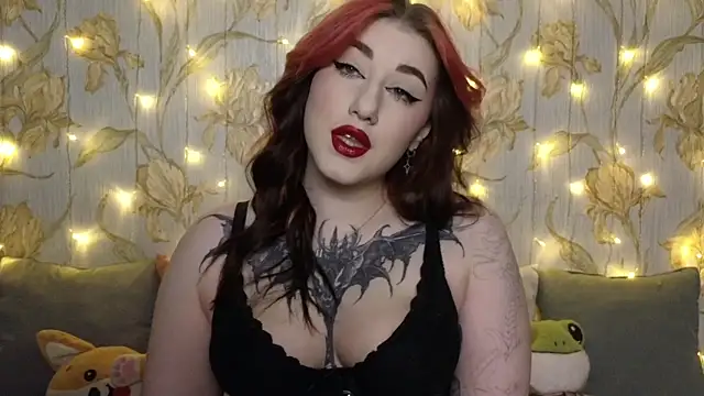 Snapshot of Kimpossible1 chatting on 12-18-24, 11:34 Kimpossible1 online show from 12-18-24, 11:34