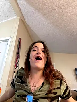 Snapshot of SafeinouterSpace chatting on 09-15-25, 09:59 SafeinouterSpace online show from 09-15-25, 09:59