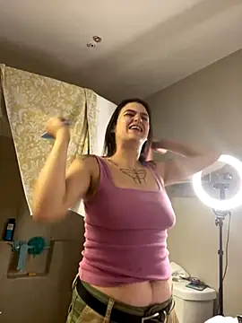 Snapshot of SafeinouterSpace chatting on 09-30-25, 07:08 SafeinouterSpace online show from 09-30-25, 07:08