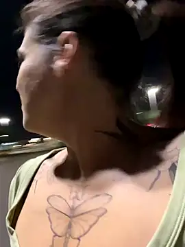 Snapshot of SafeinouterSpace chatting on 10-04-25, 09:07 SafeinouterSpace online show from 10-04-25, 09:07