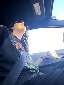 Snapshot of SafeinouterSpace chatting on 10-21-25, 12:00 SafeinouterSpace online show from 10-21-25, 12:00