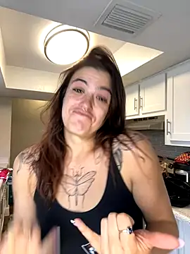 Snapshot of SafeinouterSpace chatting on 10-25-25, 06:57 SafeinouterSpace online show from 10-25-25, 06:57