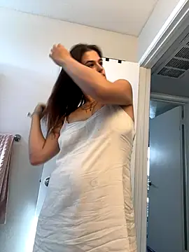 Snapshot of SafeinouterSpace chatting on 10-29-25, 06:09 SafeinouterSpace online show from 10-29-25, 06:09