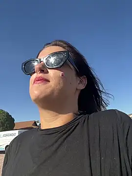 Snapshot of SafeinouterSpace chatting on 11-02-25, 04:42 SafeinouterSpace online show from 11-02-25, 04:42