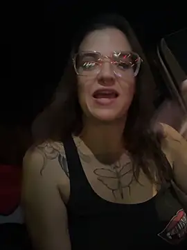 Snapshot of SafeinouterSpace chatting on 11-13-25, 07:51 SafeinouterSpace online show from 11-13-25, 07:51