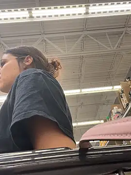 Snapshot of SafeinouterSpace chatting on 11-14-25, 08:07 SafeinouterSpace online show from 11-14-25, 08:07