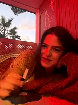 Snapshot of SafeinouterSpace chatting on 12-04-25, 12:42 SafeinouterSpace online show from 12-04-25, 12:42