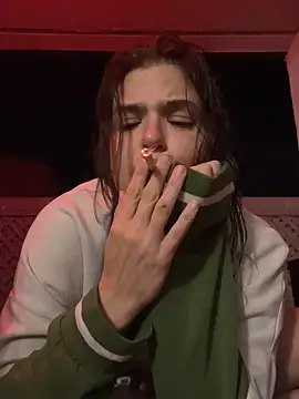 Snapshot of SafeinouterSpace chatting on 02-10-26, 09:35 SafeinouterSpace online show from 02-10-26, 09:35