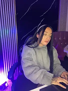 Ady 18 online show from 11-18-25, 08:57