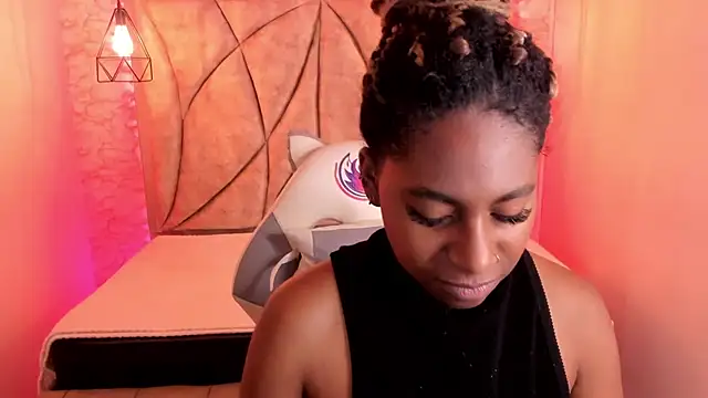 Queen perla  online show from 02-06-25, 12:37