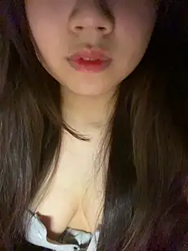 Hotellinh12 online show from 03-20-25, 05:47