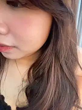 Hotellinh12 online show from 09-25-25, 07:23